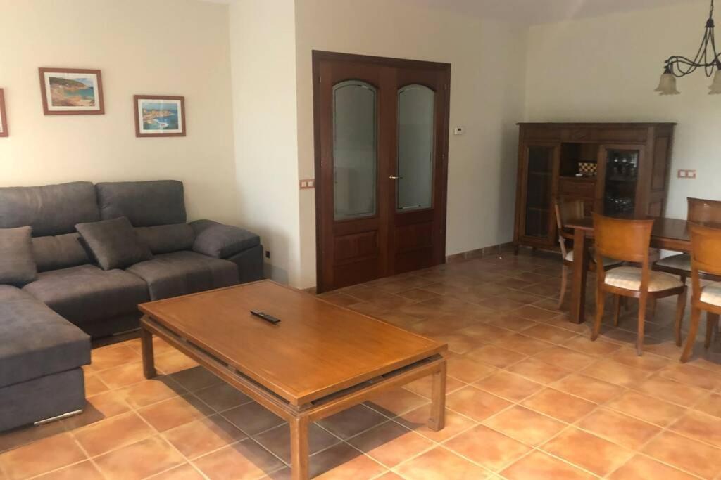 Apartamento Con Vistas A La Montana Lägenhet Begur Exteriör bild
